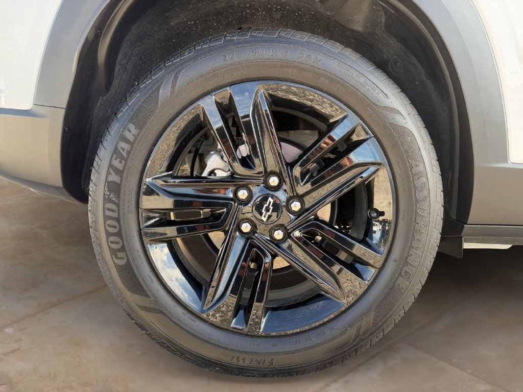 2025 Chevrolet Trax Activ - Photo 23
