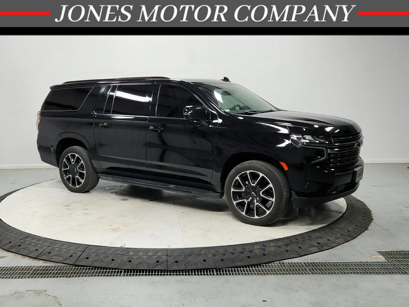 Used 2022 Black Chevrolet RST image 1