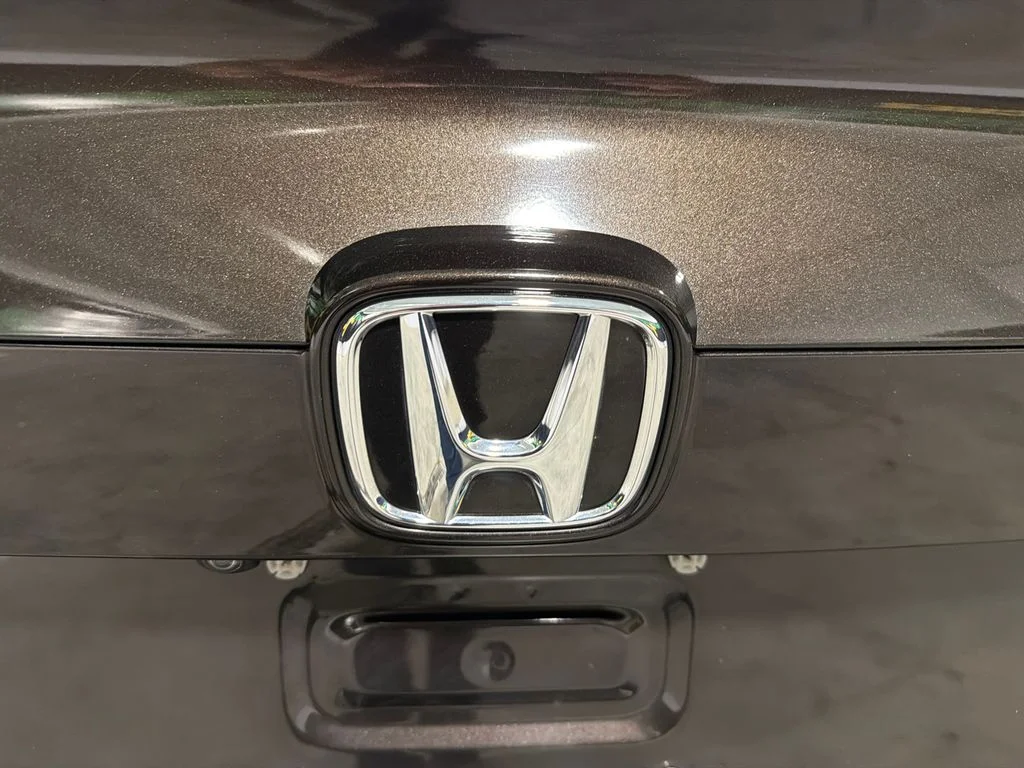 Used 2018 Kona Coffee Metallic Honda EX-L 1.5T image 8