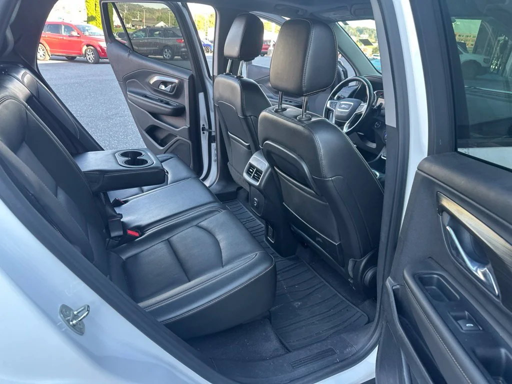 Used 2020 White GMC SLT image 12