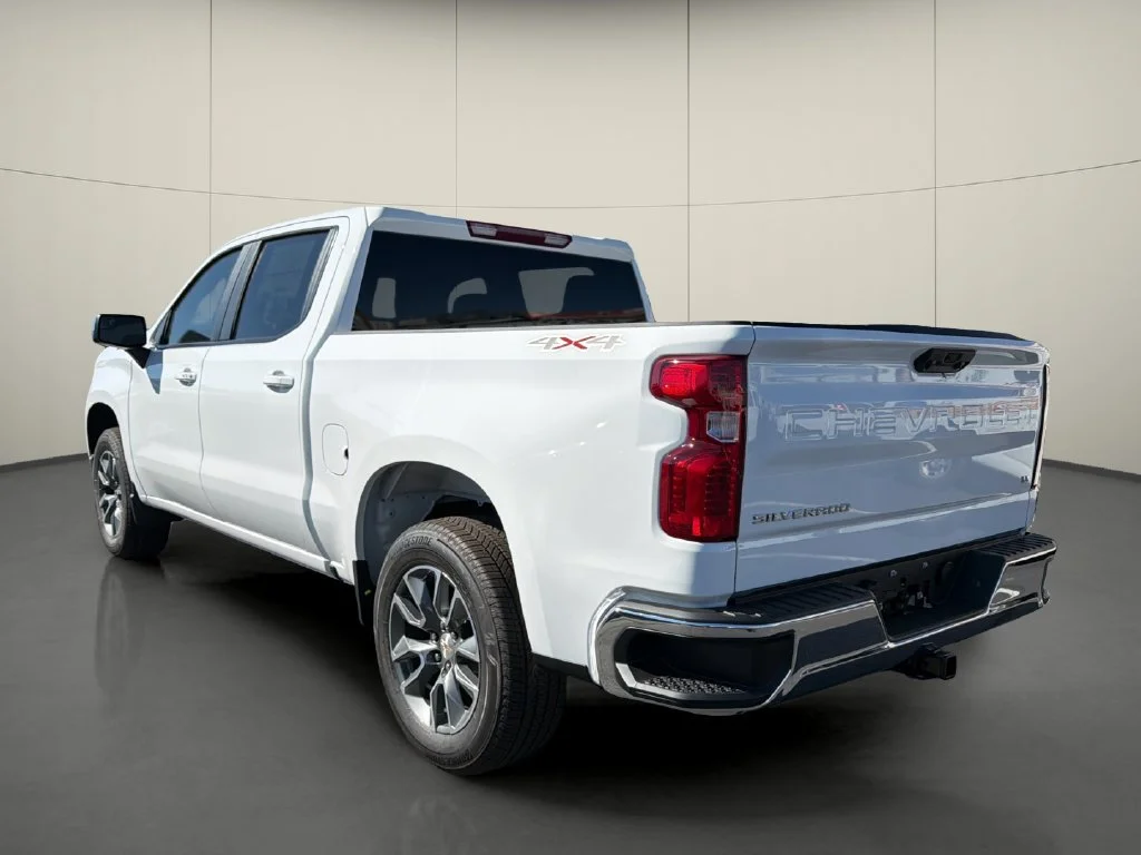New 2026 Summit White Chevrolet LT image 5