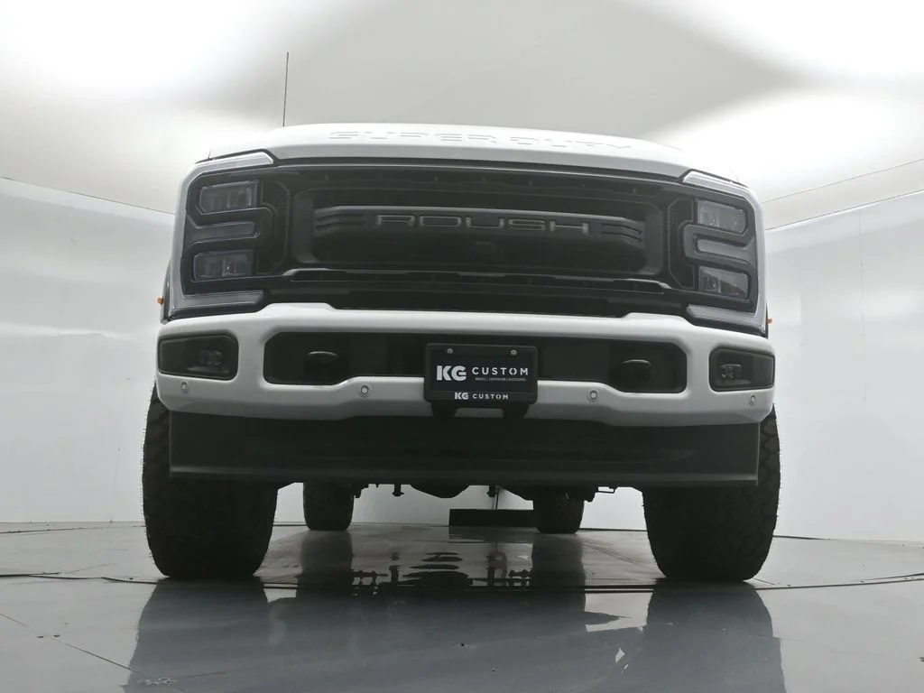 New 2026 Star White Metallic Tri-Coat Ford Lariat image 44