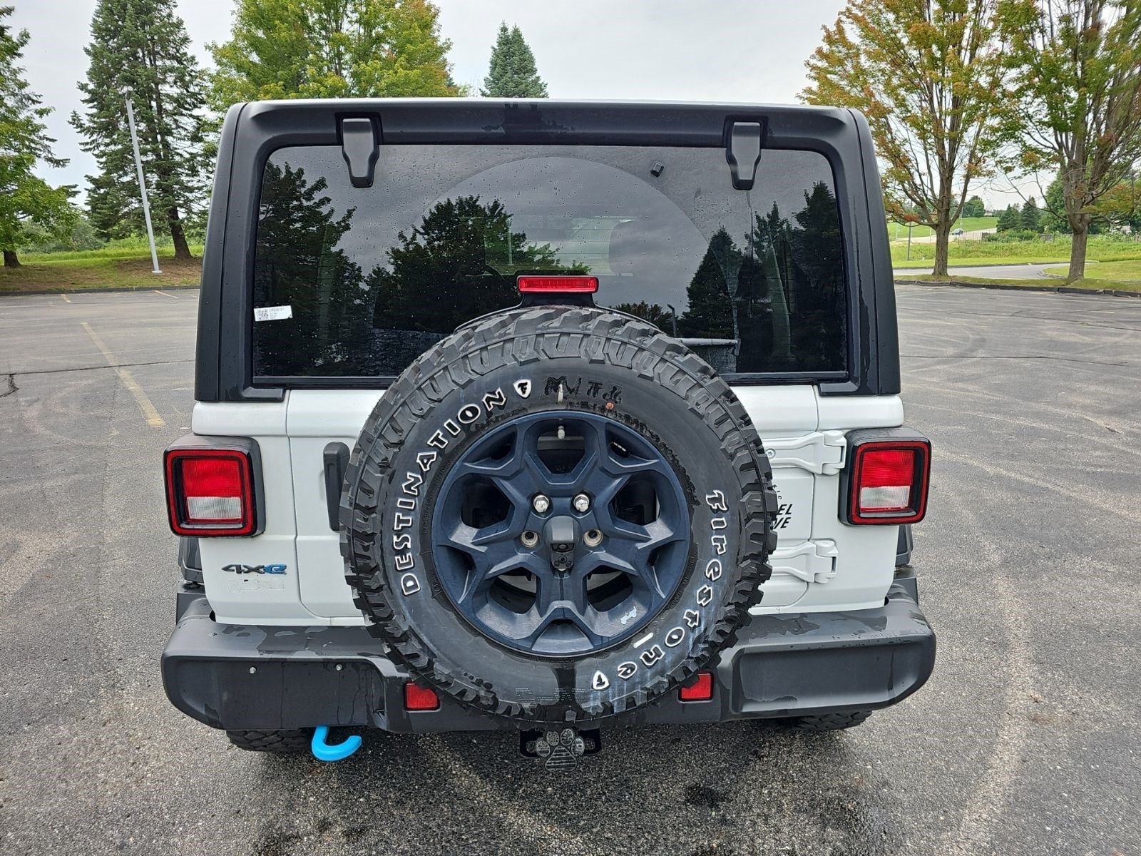 Certified Used 2023 Bright White Clearcoat Jeep Willys image 4