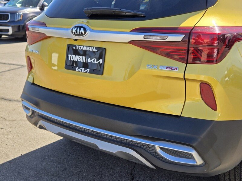 Used 2021 Yellow Kia SX image 6
