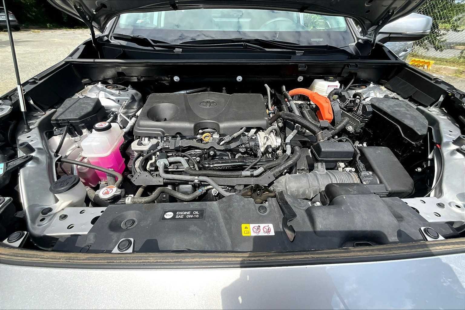 2022 Toyota RAV4 XLE - Photo 52
