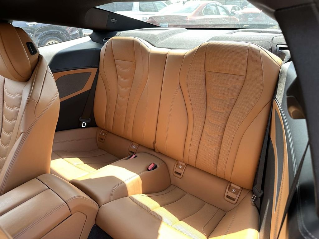 2023 BMW 8 Series M850i - Photo 10