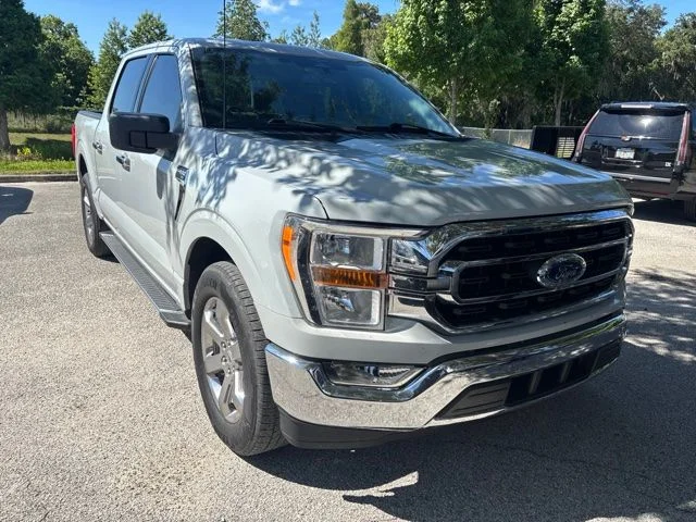 Used 2023 White Ford XLT image 3
