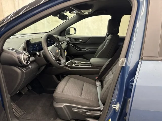 2027 Chevrolet Equinox LT - Photo 20