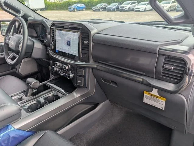 New 2026 Avalanche Ford Lariat® image 23