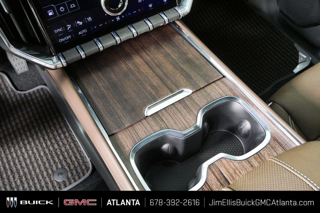 2027 GMC Acadia Denali Ultimate - Photo 18