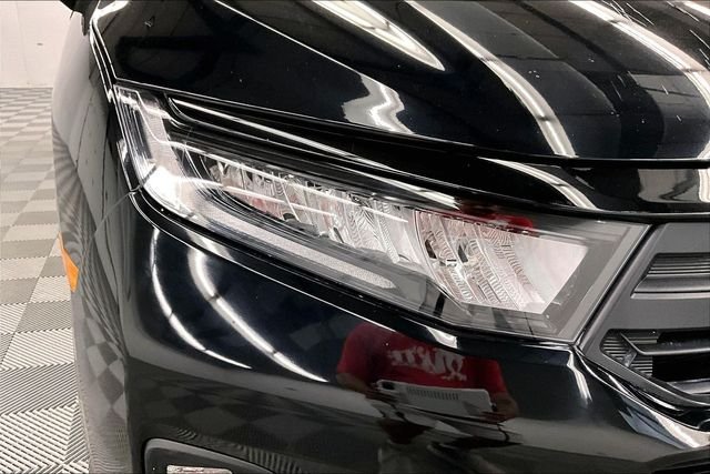 Used 2025 Crystal Black Pearl Honda Sport-L image 34
