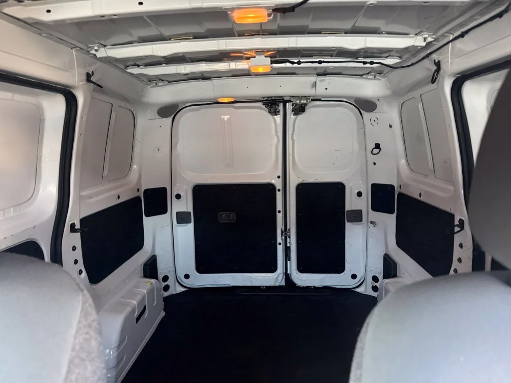 Used 2021 White Nissan SV image 4
