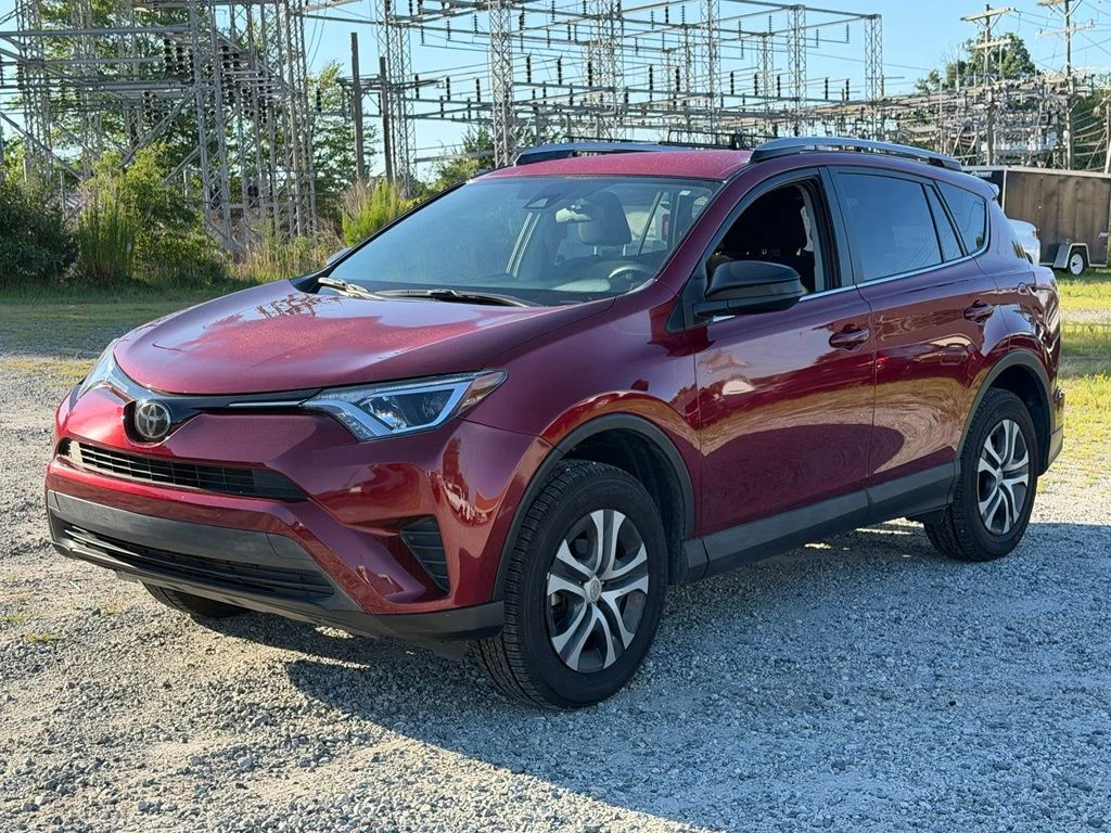 Used 2018 Red Toyota LE image 9