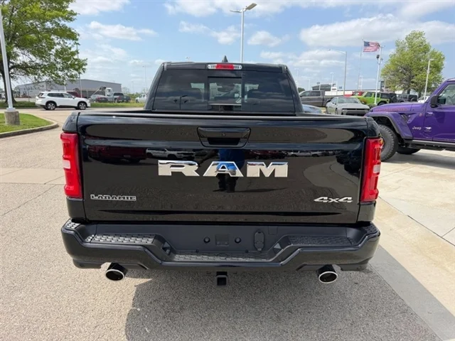 New 2026 Diamond Black Crystal Pearl-Coat Exterior Paint RAM Laramie image 5