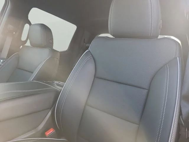 New 2026 Summit White Chevrolet LT - Extended Range image 18