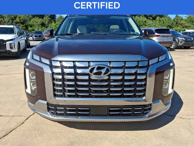 Used 2024 Red Hyundai Calligraphy image 2