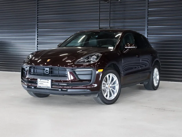 Certified Pre-Owned 2024 Porsche Macan With Navigation & AWD
