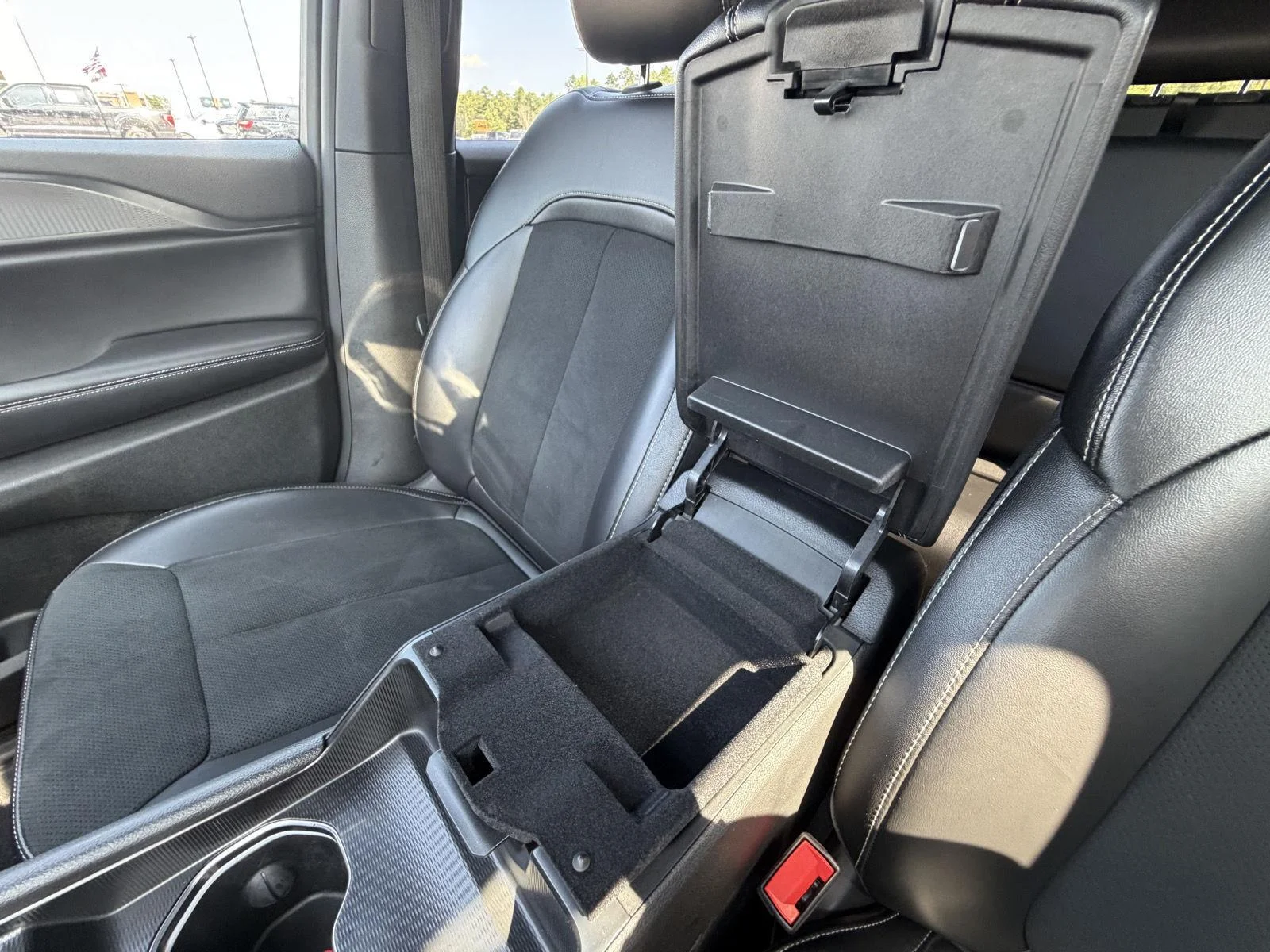 2024 Jeep Grand Cherokee Altitude - Photo 14