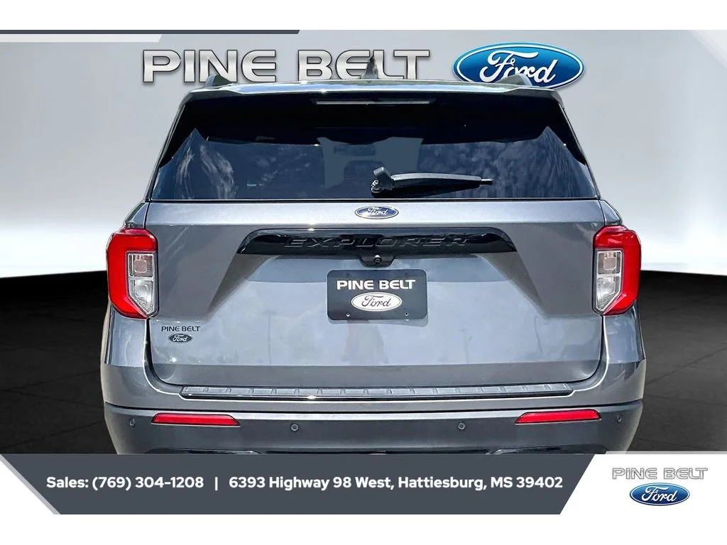 Used 2022 Carbonized Gray Metallic Ford ST-Line image 4