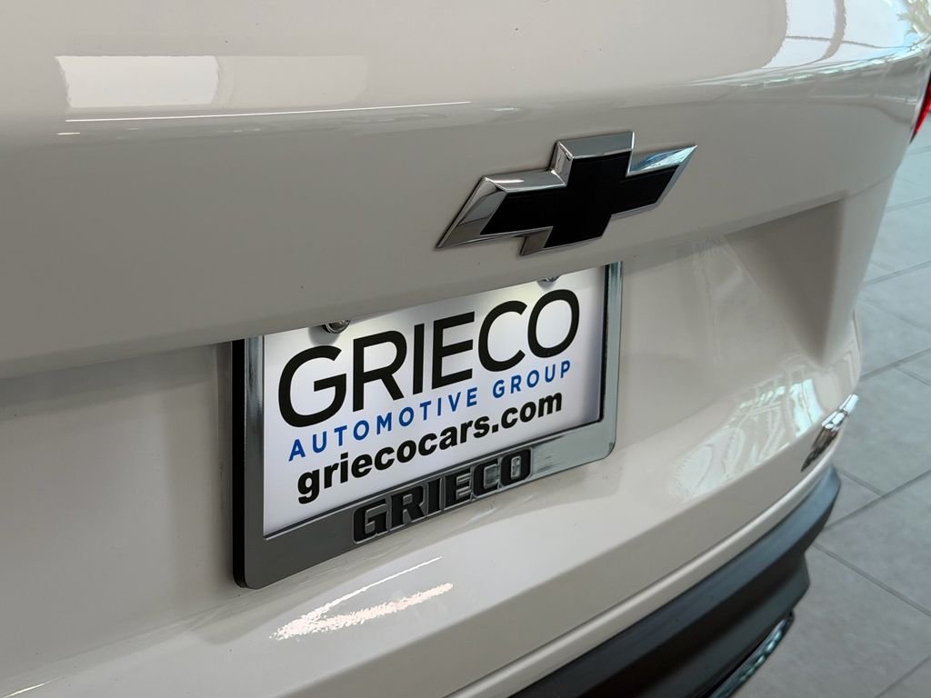 Used 2024 White Chevrolet 1RS image 12