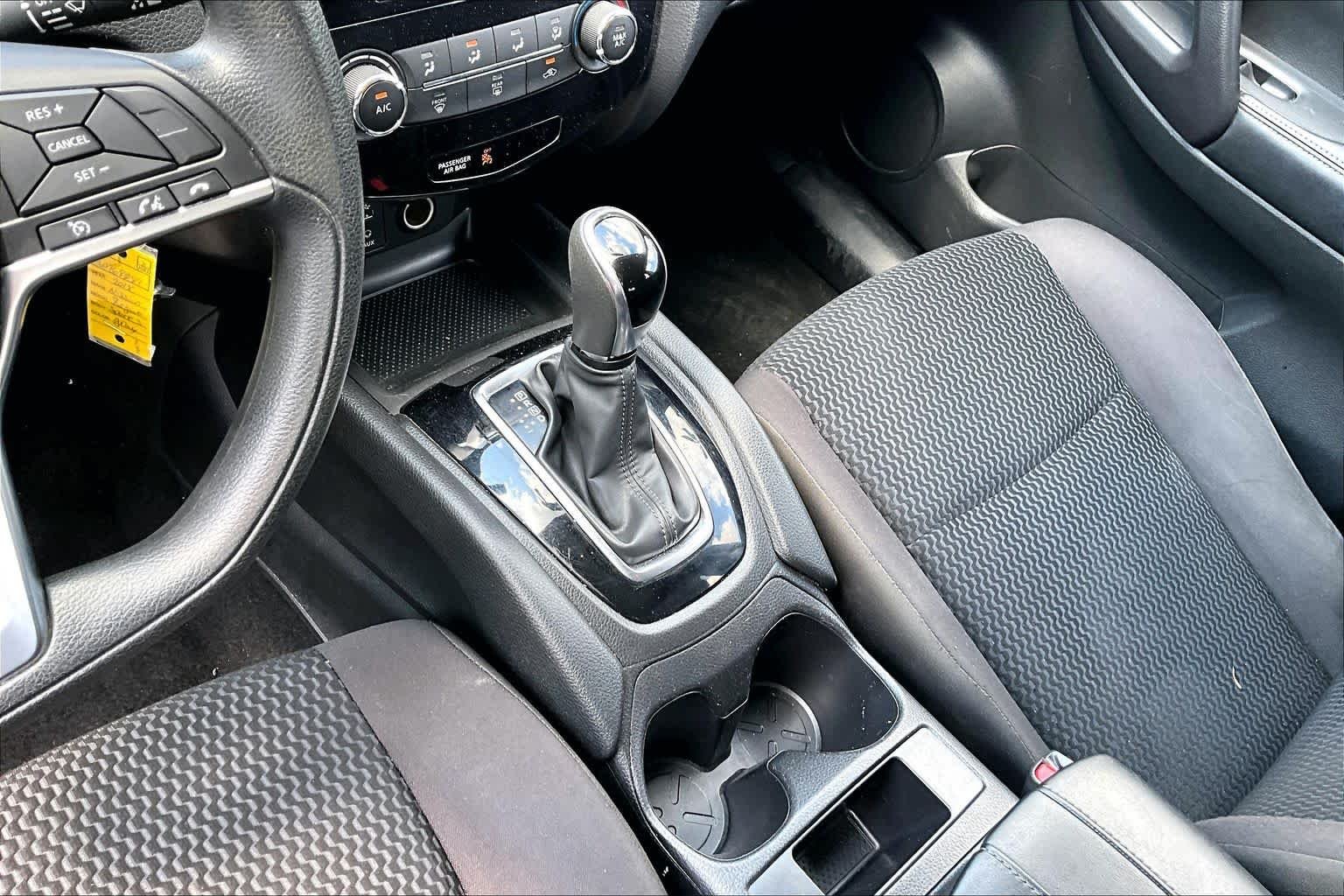 Used 2018 Gun Metallic Nissan S image 17