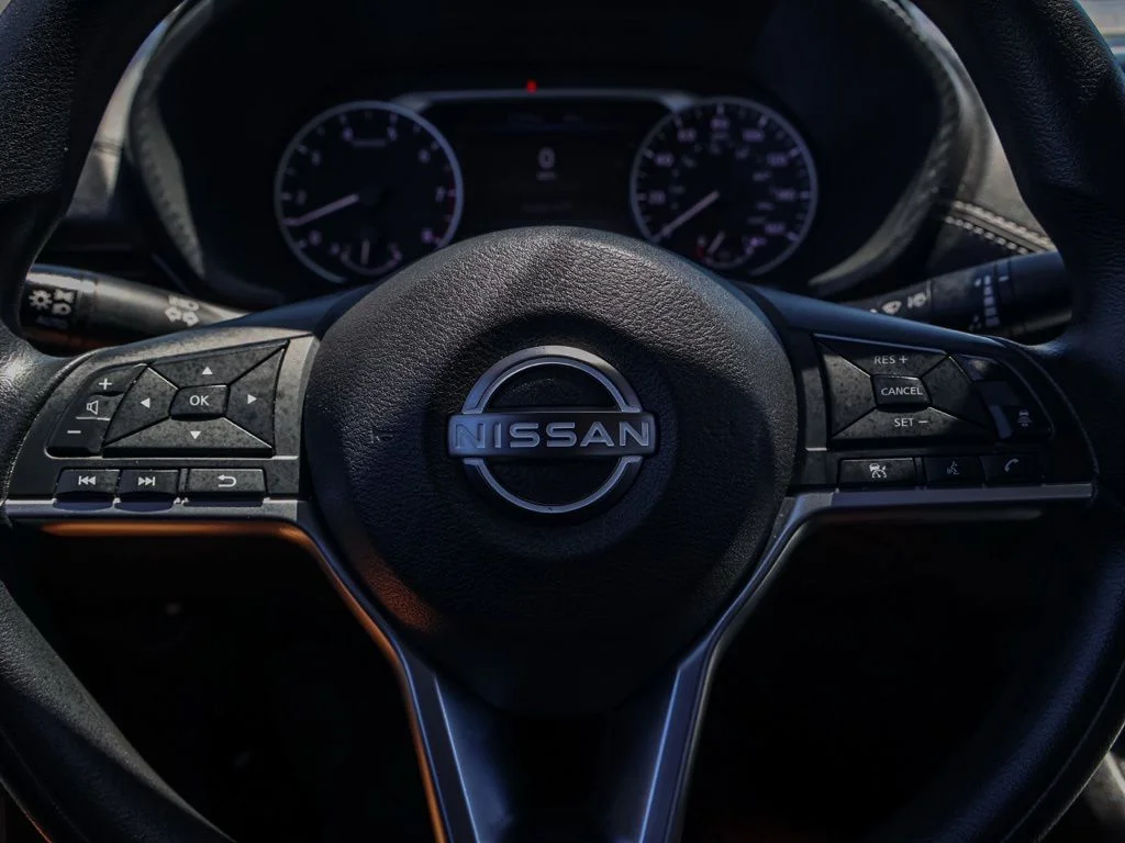 Used 2024 Gray Nissan SV image 23