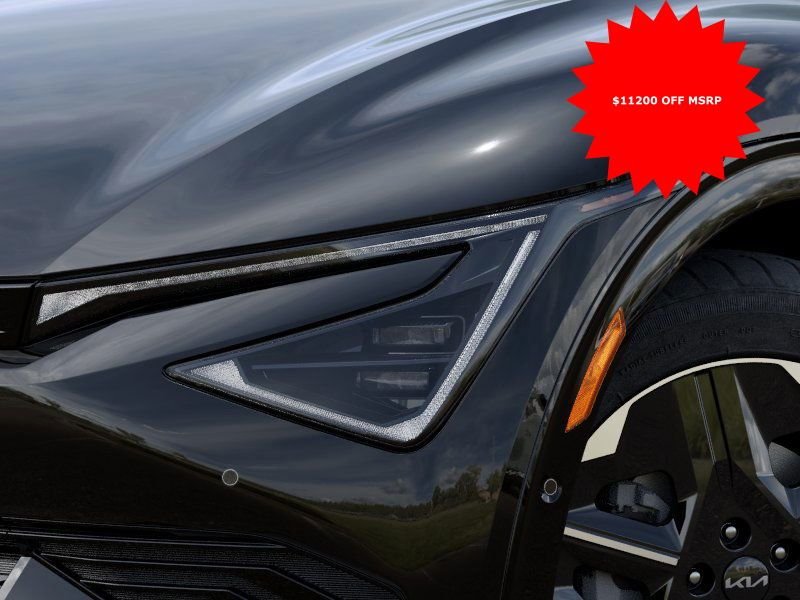 2025 Kia EV6 Wind - Photo 10