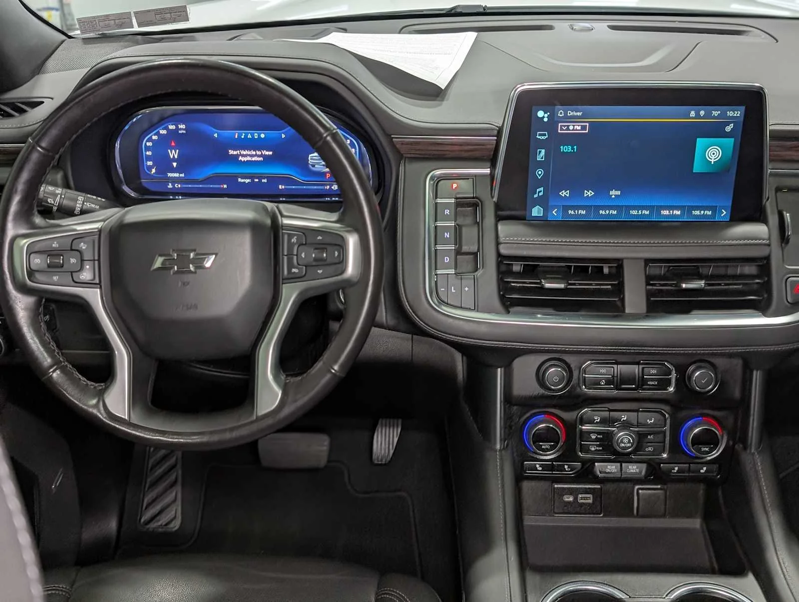 Used 2022 Summit White Chevrolet Z71 image 5