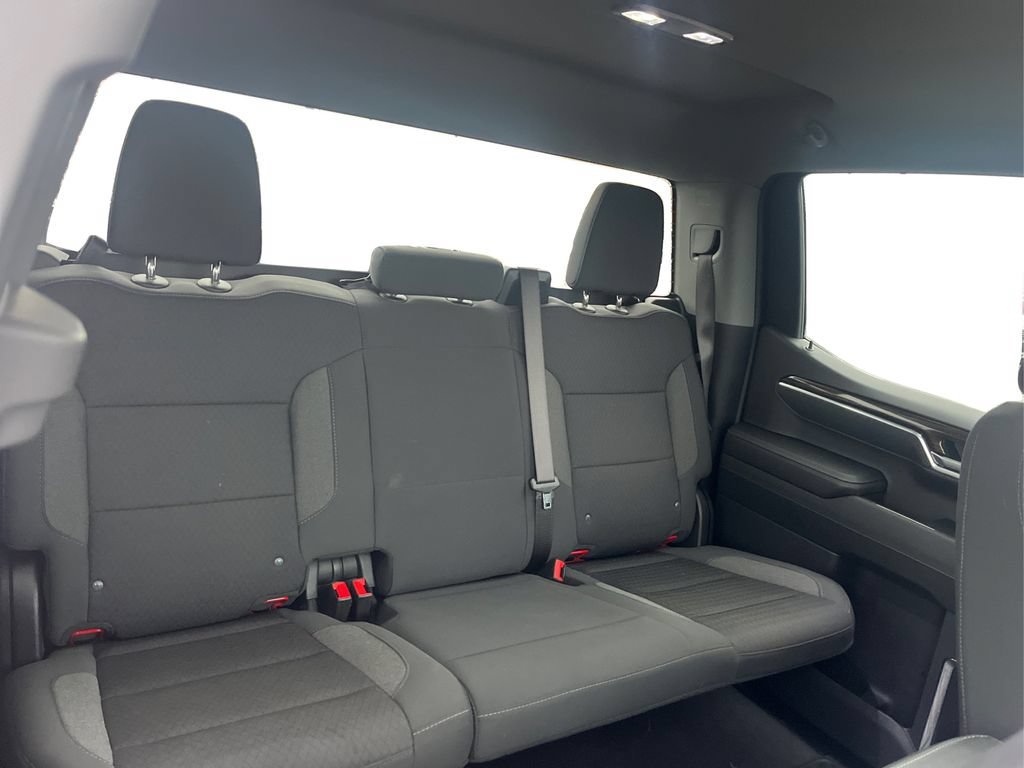 2025 Chevrolet Silverado 1500 LT - Photo 10