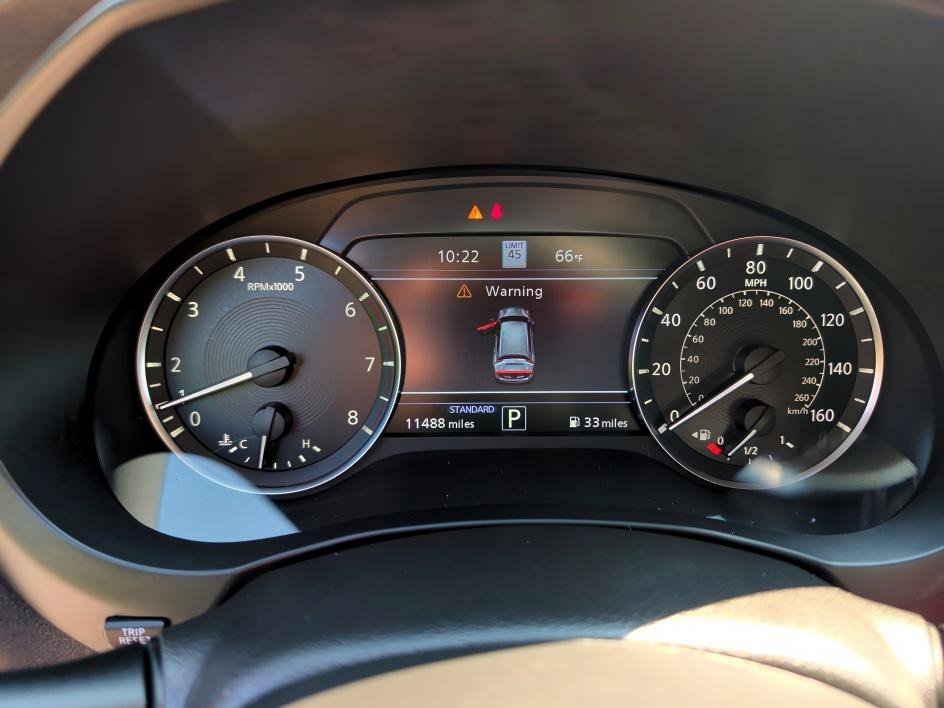 Used 2025 Graphite Shadow INFINITI SPORT image 21