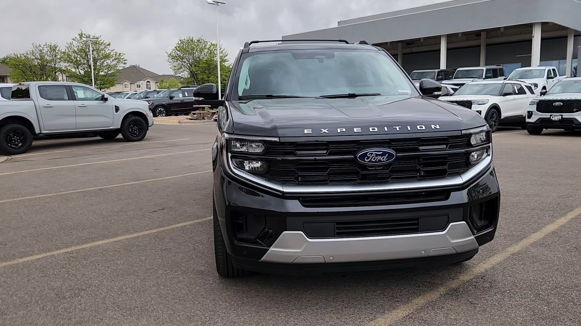 New 2026 Agate Black Metallic Ford Platinum image 5