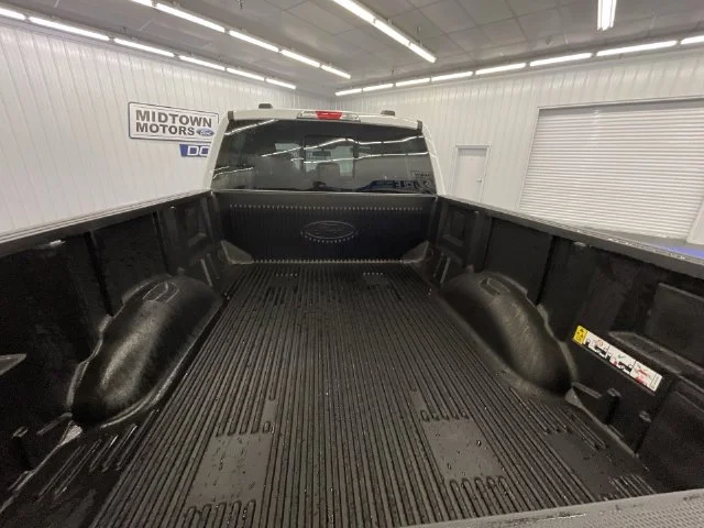 New 2026 Oxford White Ford XLT image 23