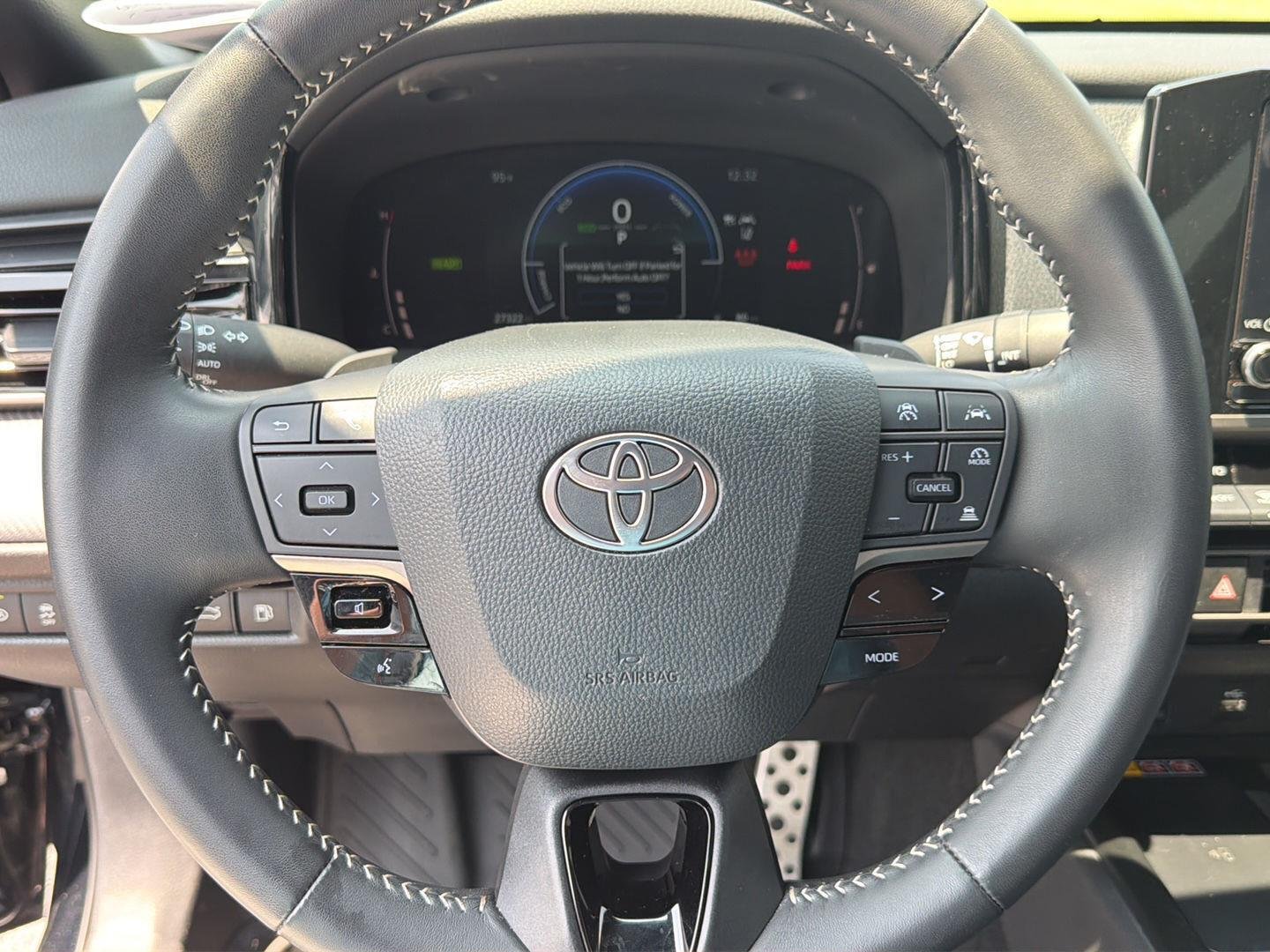 Used 2025 Midnight Black Metallic Toyota SE image 20