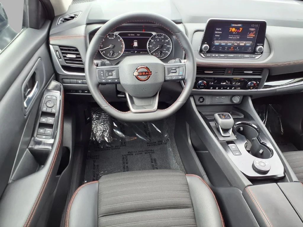 Used 2026 Gray Nissan Rock Creek image 4