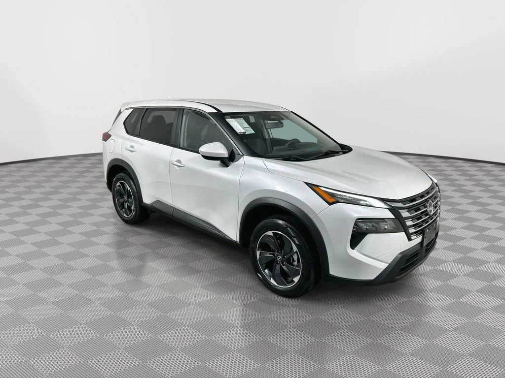 Certified Used 2024 White Nissan SV image 2
