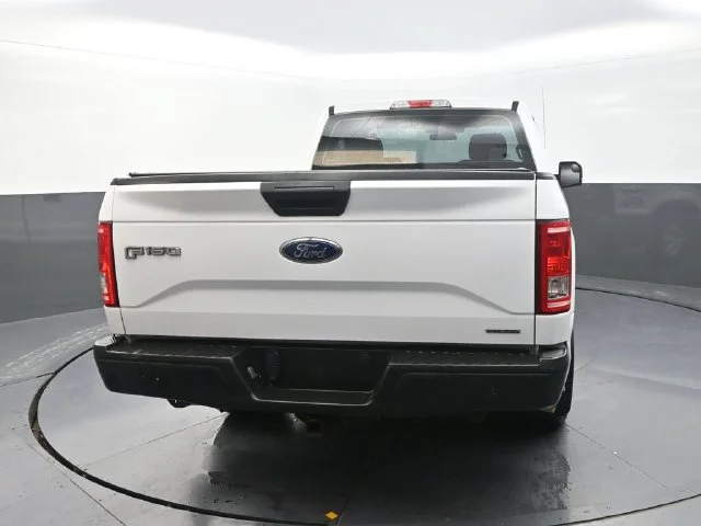 Used 2016 White Ford XL image 7