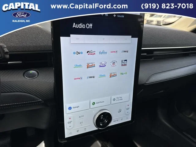 Used 2023 Gray Ford Premium image 27