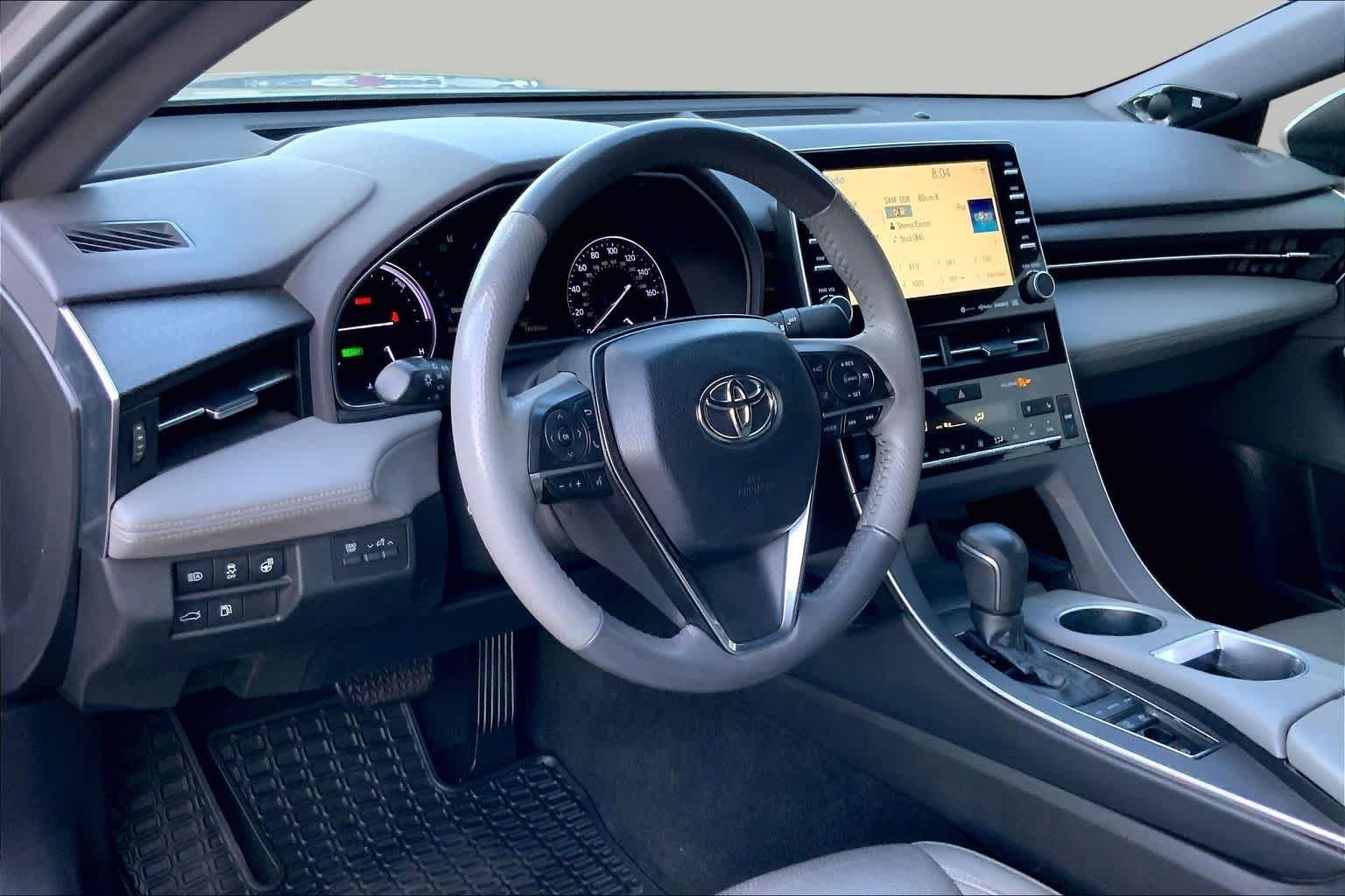 Used 2019 Celestial Silver Metallic Toyota Hybrid Limited image 17