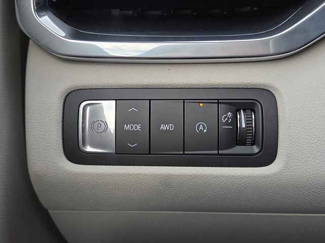 2026 GMC Acadia Denali - Photo 9