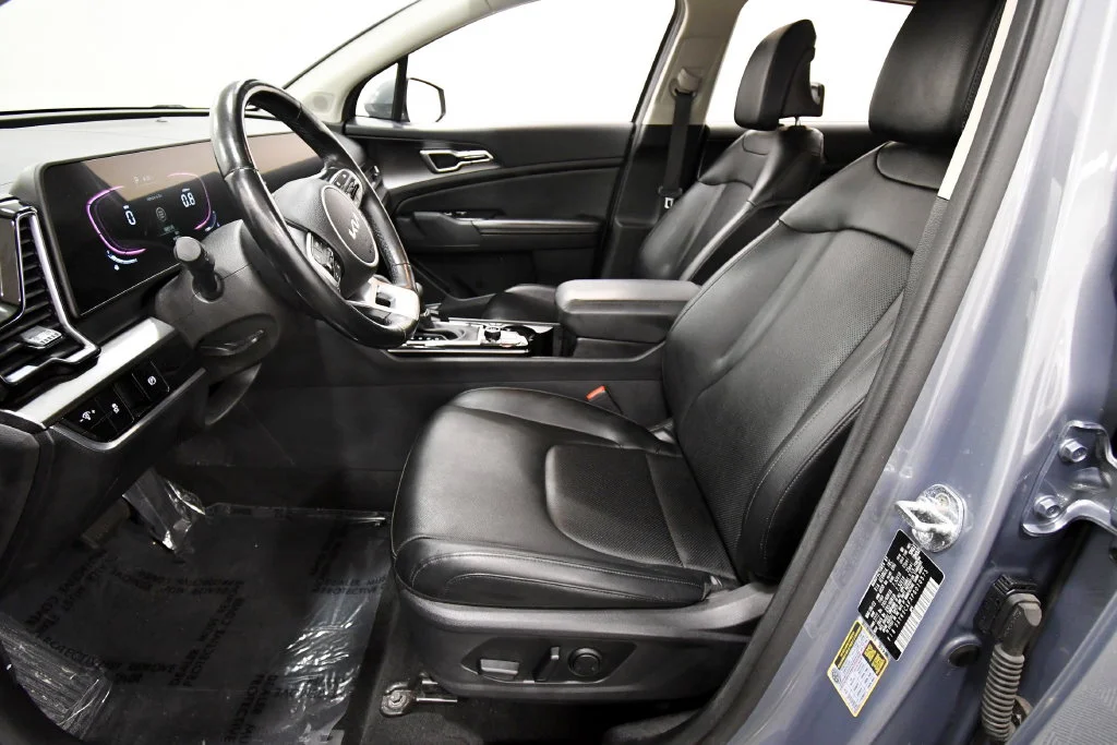 Certified Used 2023 Silver Kia EX image 14