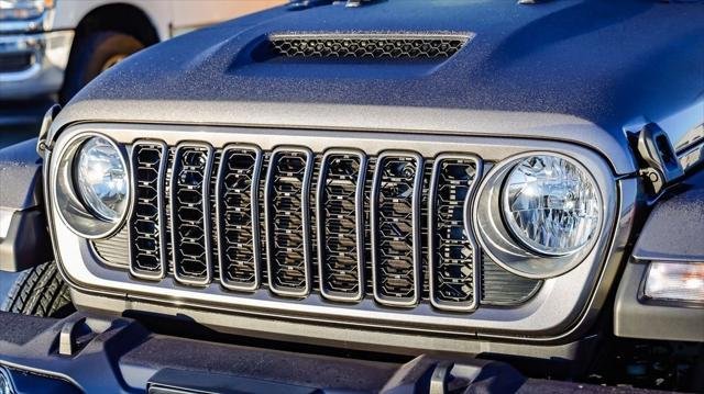 New 2026 Granite Crystal Metallic Clear-Coat Exterior Paint Jeep Sport S image 6