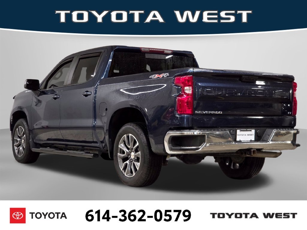 Used 2022 Blue Chevrolet LT image 9
