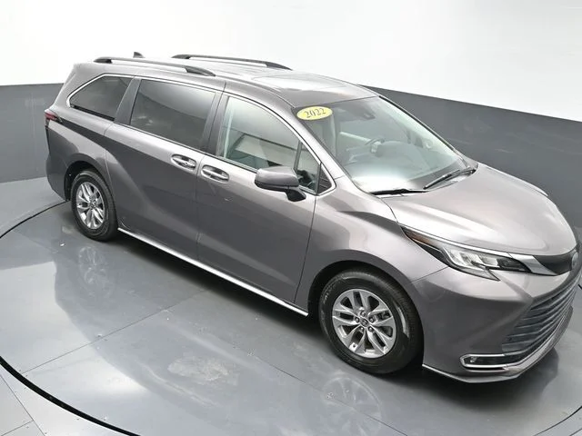 Used 2022 Gray Toyota XLE image 61