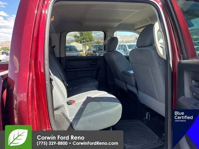 Used 2018 Delmonico Red Pearlcoat Ram Tradesman image 15