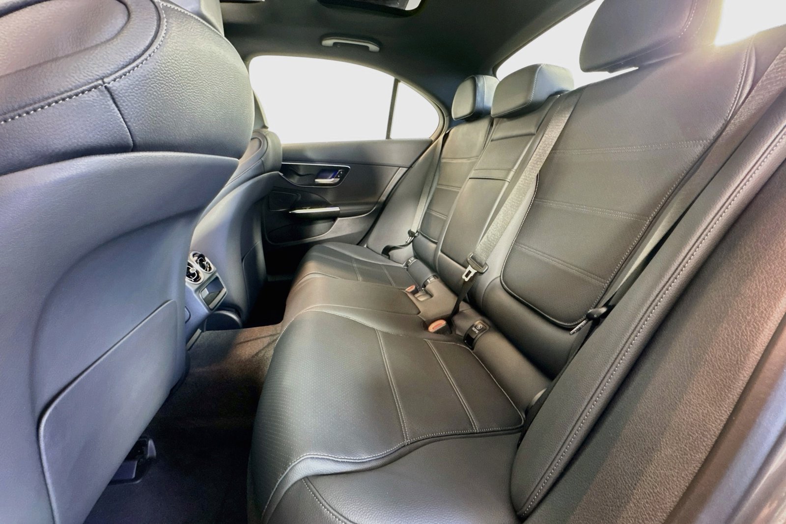 New 2026 Selenite Grey Metallic Mercedes-Benz C 300 image 22