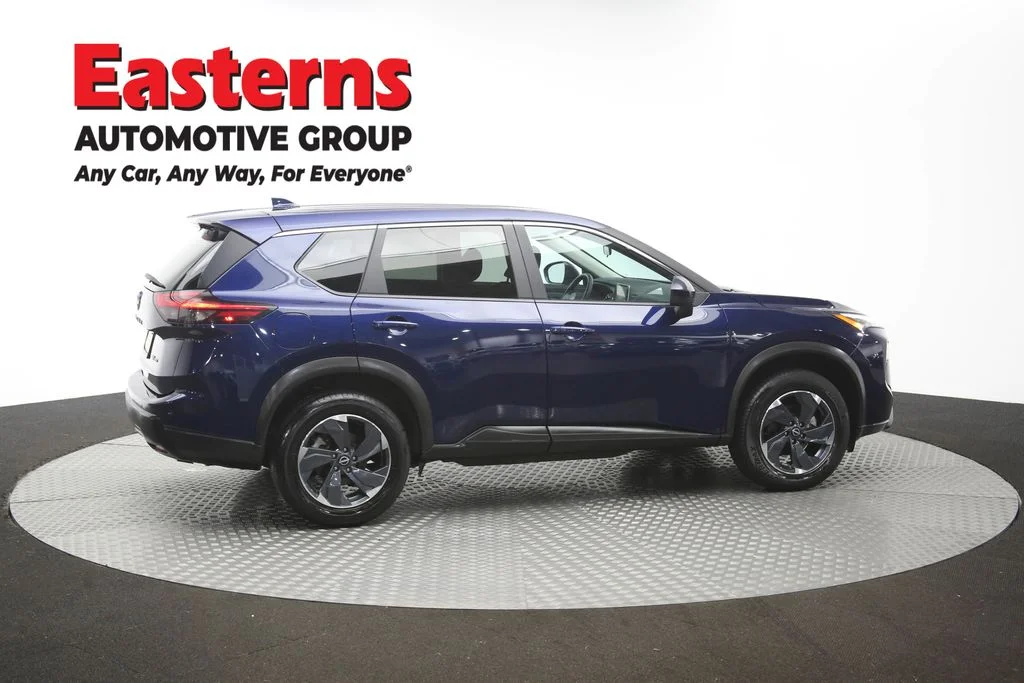 Used 2024 Blue Nissan SV image 43