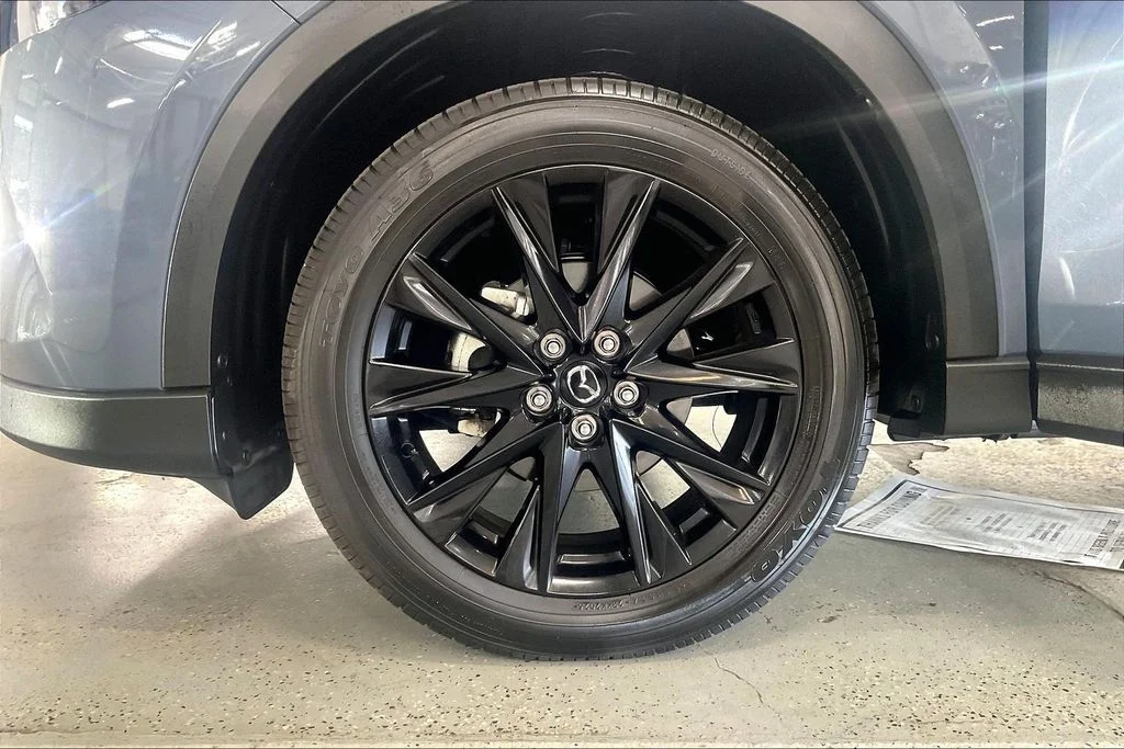 Used 2025 Gray Mazda 2.5 S Carbon Edition image 8