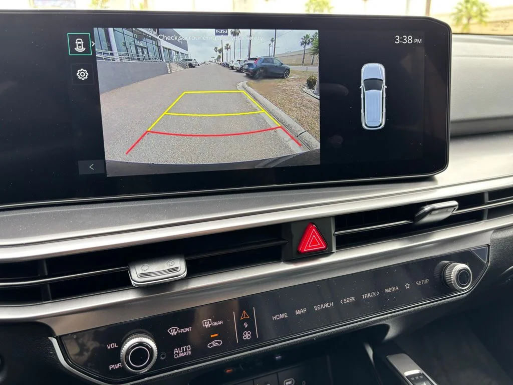 2025 Kia Sorento S - Photo 10