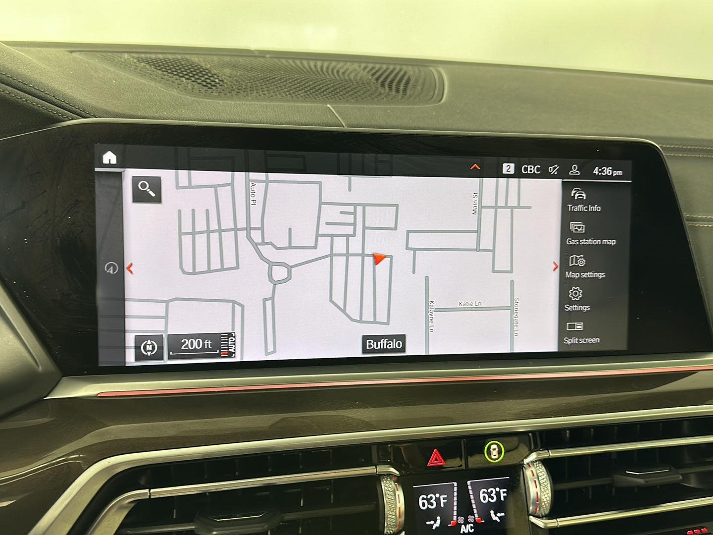 Used 2022 Phytonic Blue Metallic BMW xDrive40i image 23