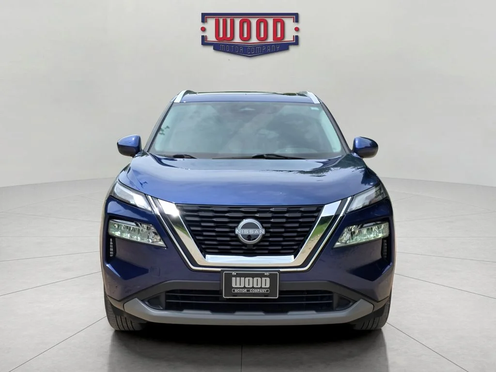 Used 2023 Caspian Blue Metallic Nissan SV image 5